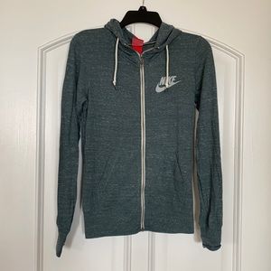 Nike zip up hoodie size small